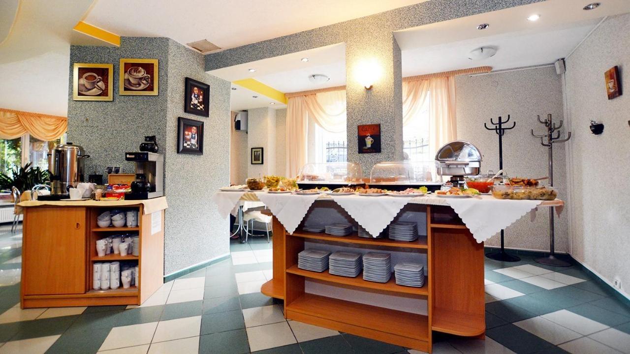 Apartamenty Rok Kołobrzeg Exteriör bild
